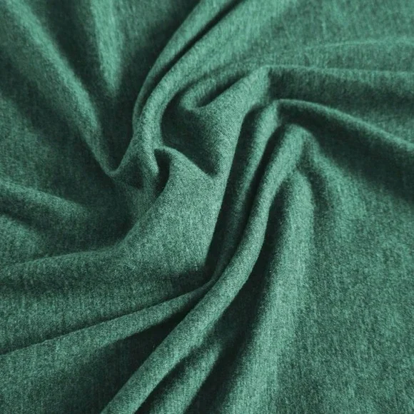 NEW Green Clover Graphic St. Patrick’s Day T-Shirt - Picture 3 of 5